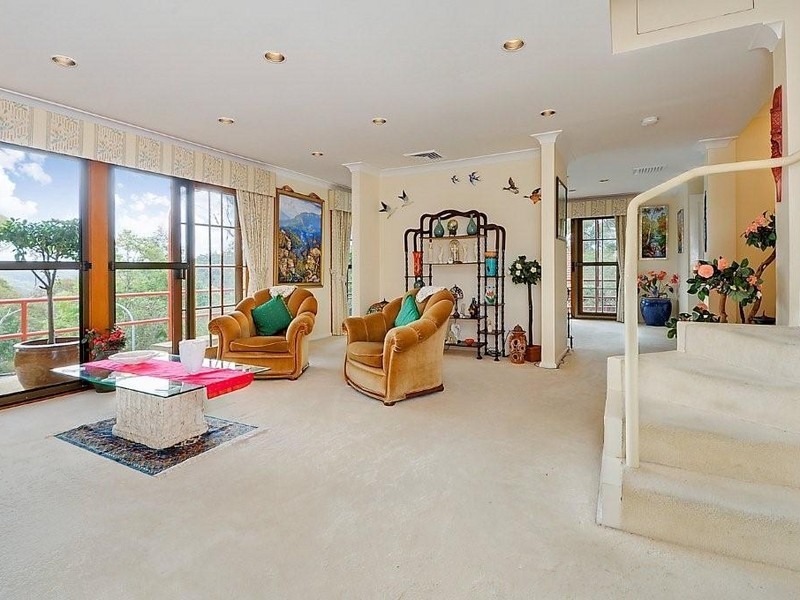 10 Bass Place, Mount Colah NSW 2079