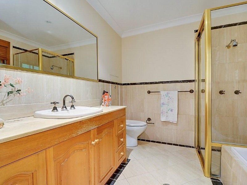 10 Bass Place, Mount Colah NSW 2079