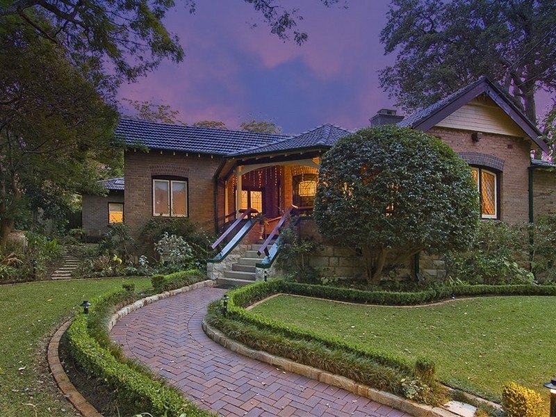 25 Burns Road, Wahroonga NSW 2076