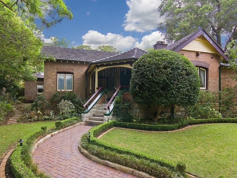 25 Burns Road, Wahroonga NSW 2076