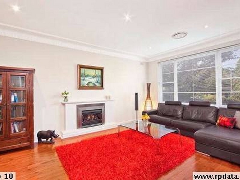 18 Cross Street, Pymble NSW 2073
