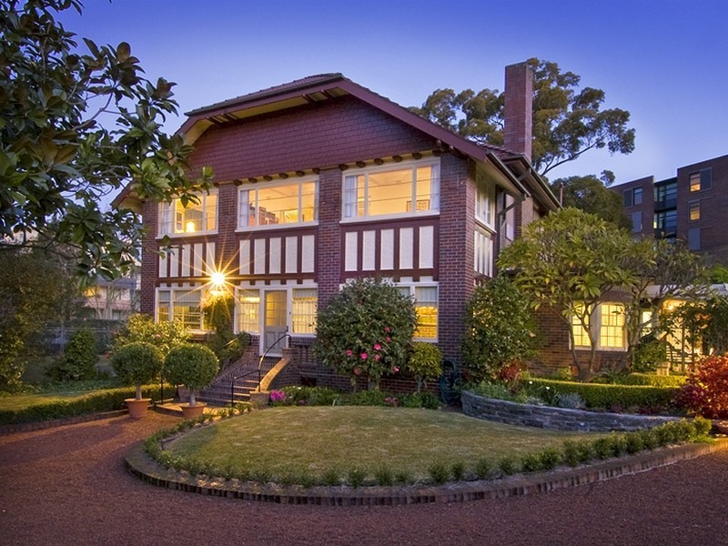 A2 Heydon Avenue, Warrawee NSW 2074