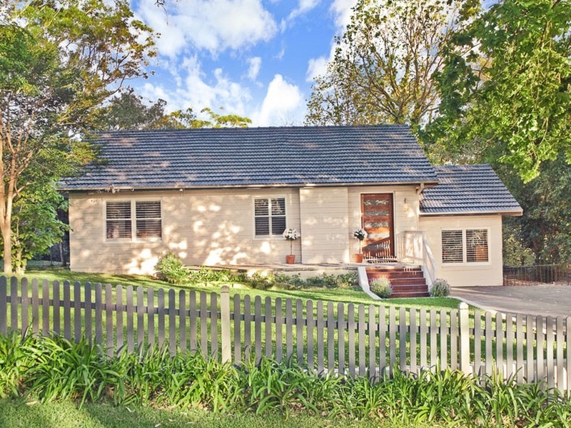 24 Finlay Road, Turramurra NSW 2074