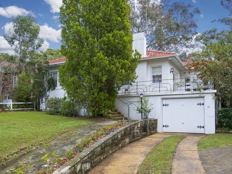18 Neringah Avenue, Wahroonga NSW 2076