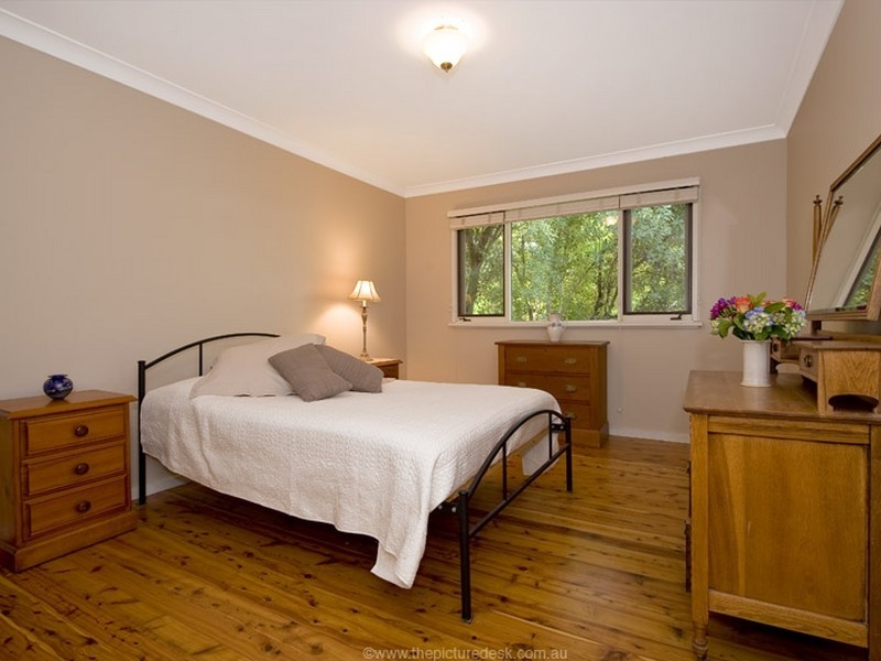 27 Avon Road, Pymble NSW 2073