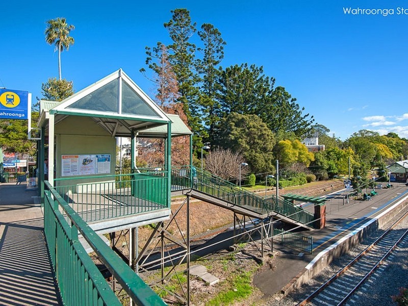 1/2 Redleaf Avenue, Wahroonga NSW 2076