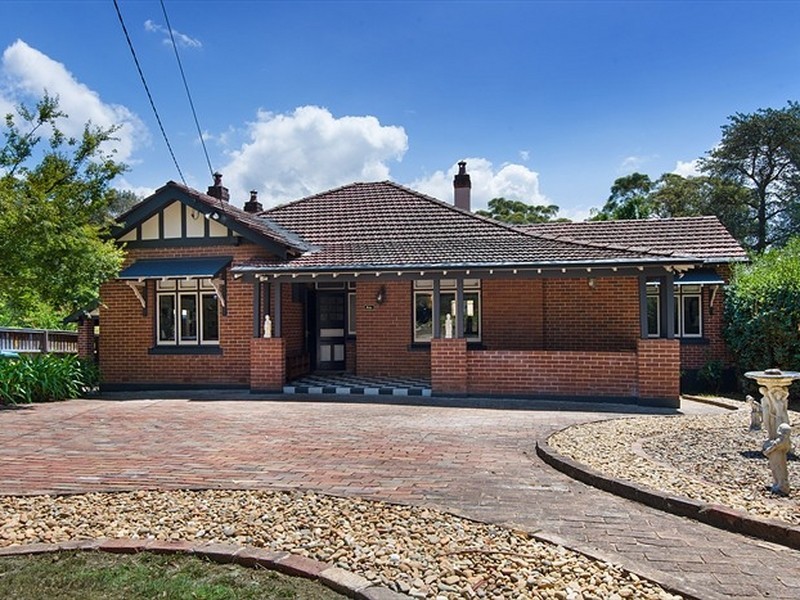 133 Livingstone Avenue, Pymble NSW 2073