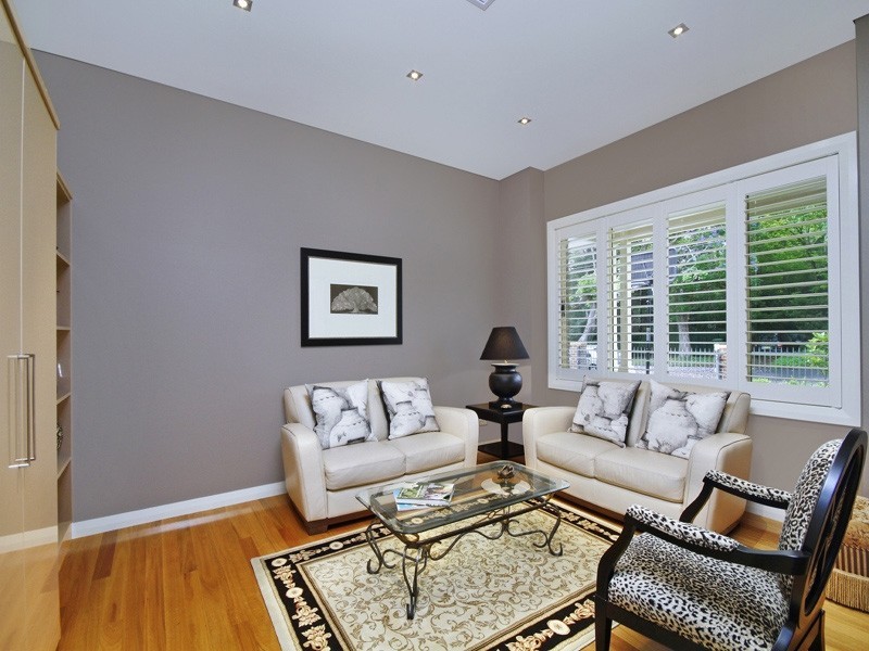 1 Challis Avenue, Turramurra NSW 2074