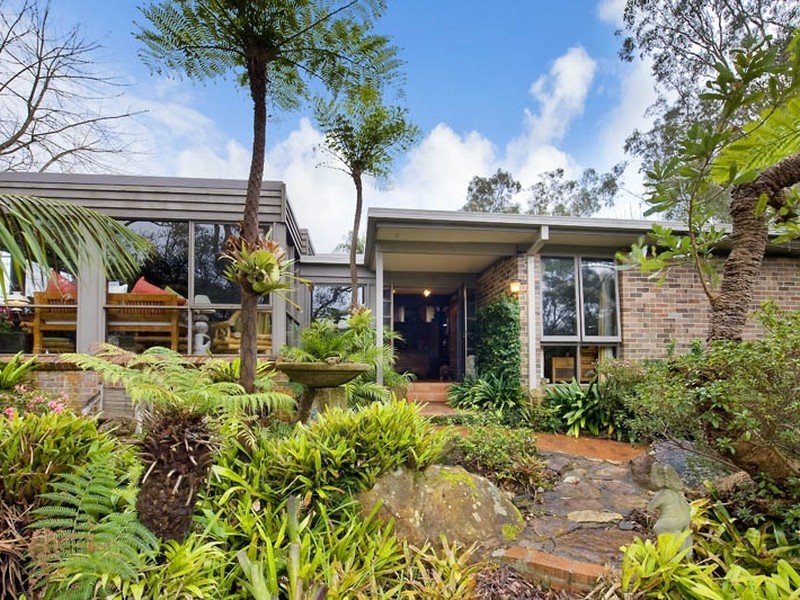 3 Page Avenue, Wahroonga NSW 2076