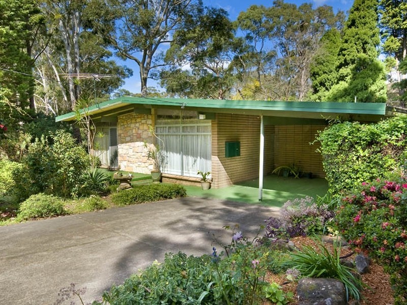 1 Robin Avenue, Turramurra NSW 2074