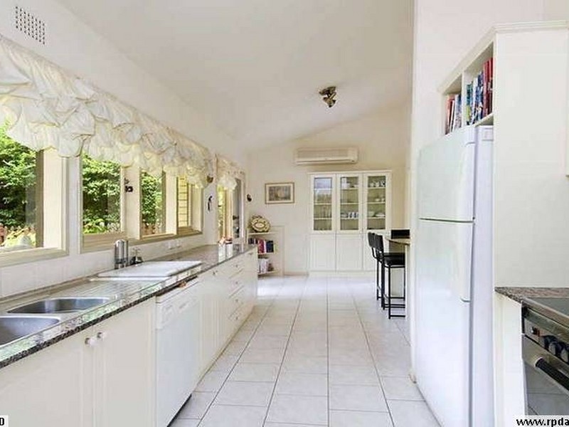 17 Roland Avenue, Wahroonga NSW 2076