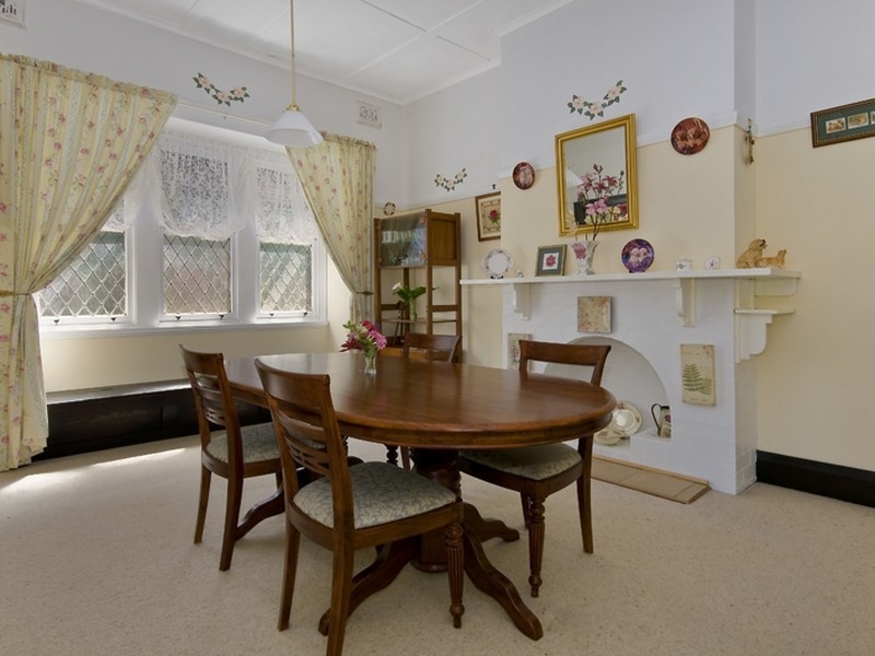 16 Challis Avenue, Turramurra NSW 2074