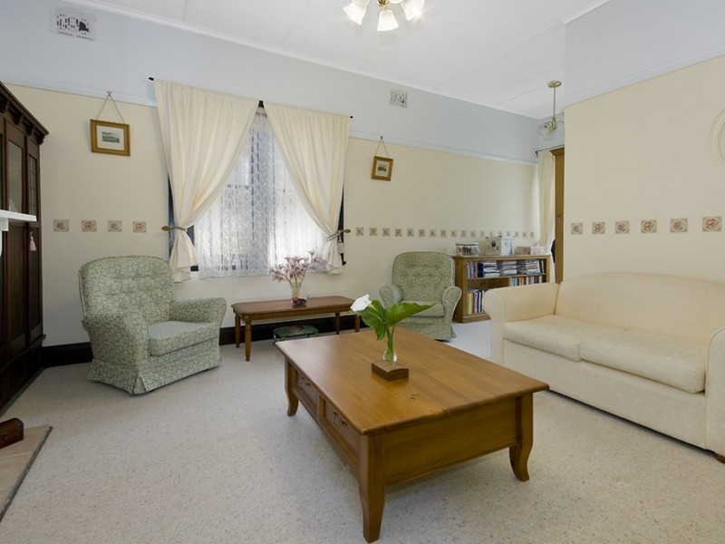 16 Challis Avenue, Turramurra NSW 2074