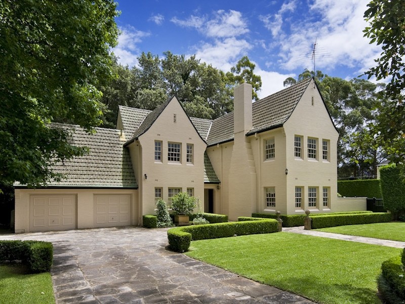 10 Wahroonga Avenue, Wahroonga NSW 2076