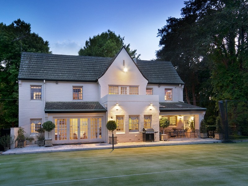 10 Wahroonga Avenue, Wahroonga NSW 2076