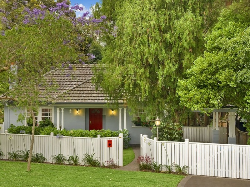 32 Buckra Street, Turramurra NSW 2074