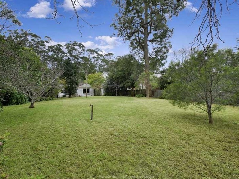 87 Braeside Street, Wahroonga NSW 2076