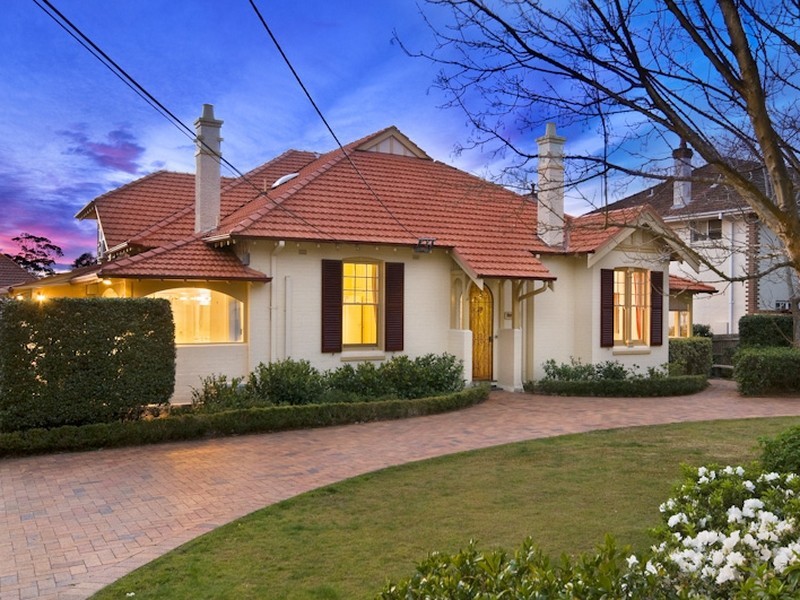 56 Ku-Ring-Gai Avenue, Turramurra NSW 2074
