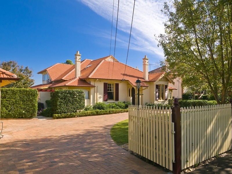 56 Ku-Ring-Gai Avenue, Turramurra NSW 2074