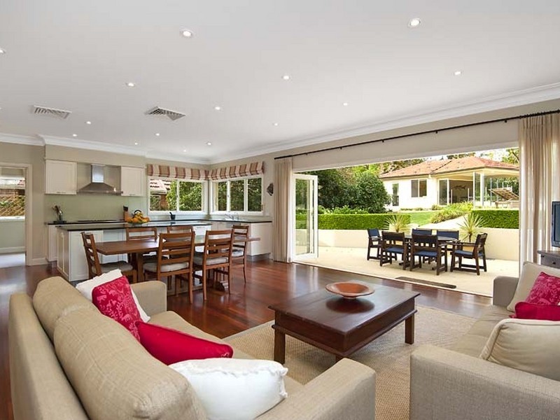 16 Bettowynd Road, Pymble NSW 2073