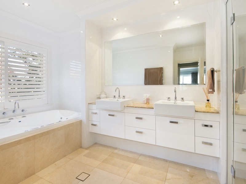 12 Manning Road, Killara NSW 2071