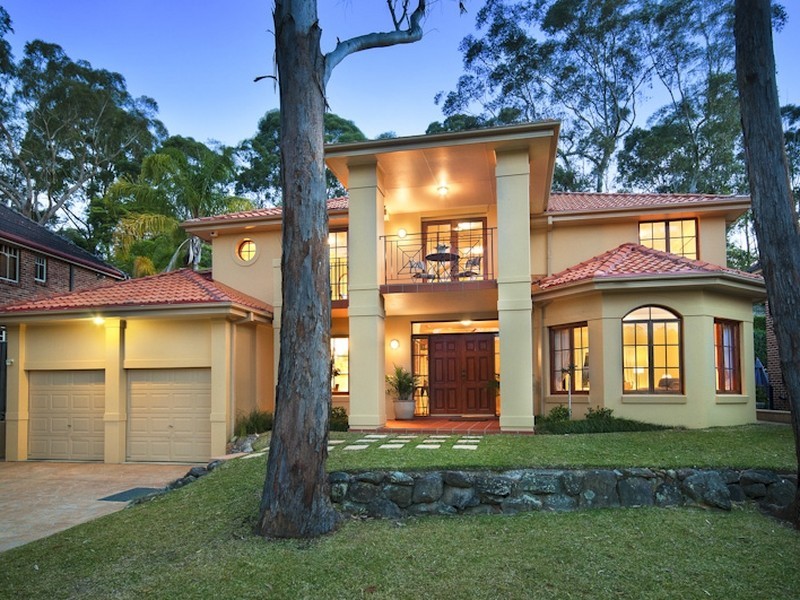 32 St Andrews Drive, Pymble NSW 2073