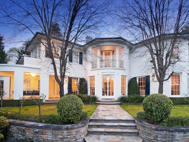 12 Bangalla Street, Warrawee NSW 2074