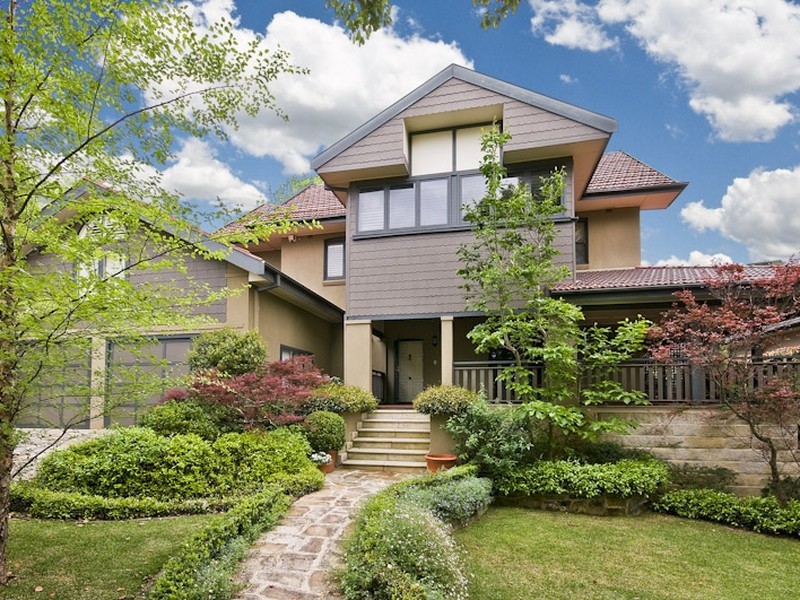 11 Bangalla Street, Warrawee NSW 2074