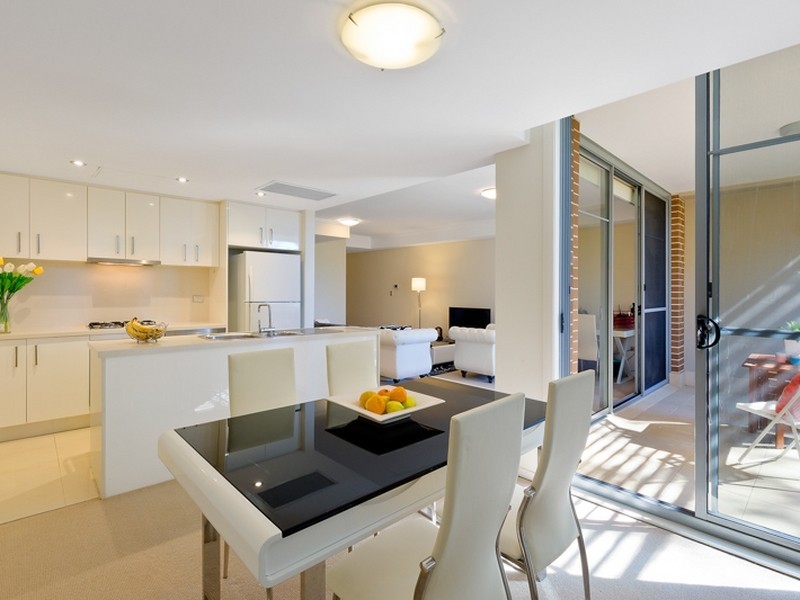 8/2 Warrangi Street, Turramurra NSW 2074