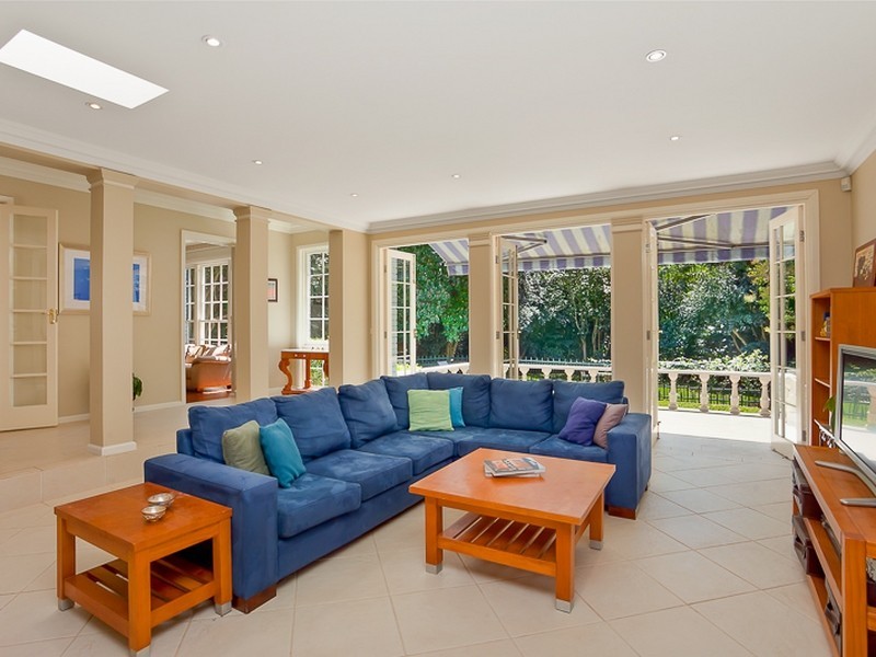 33 Hastings Road, Warrawee NSW 2074