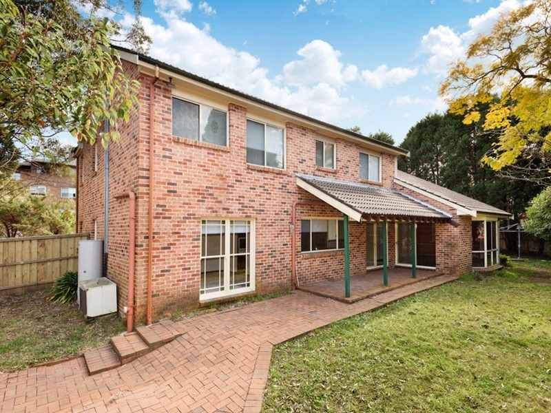 2 Lamond Drive, Turramurra NSW 2074