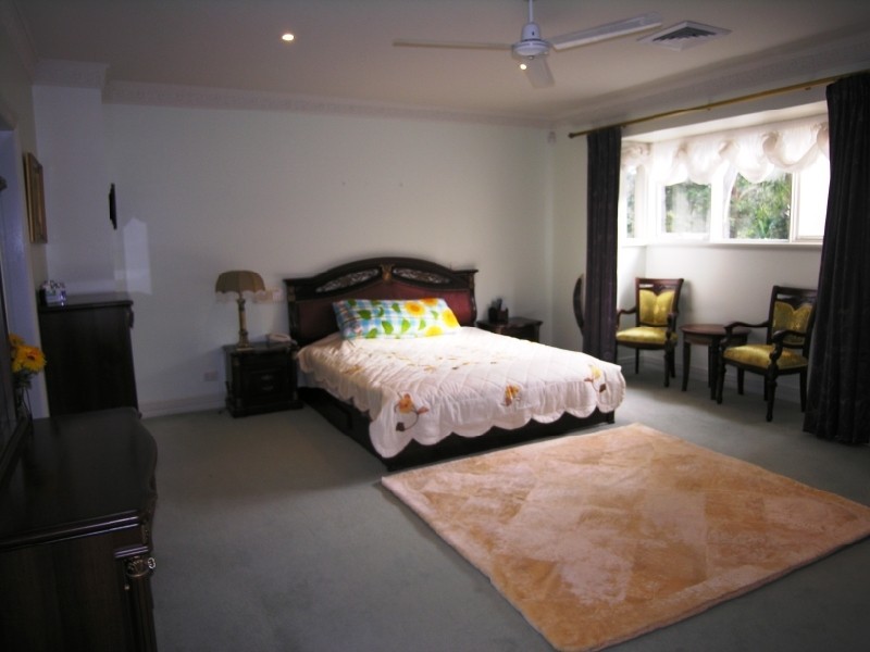 10 Field Place, Wahroonga NSW 2076