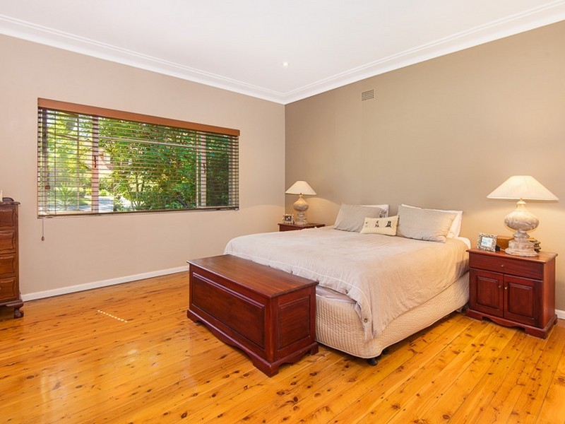 70 Catalpa Crescent, Turramurra NSW 2074