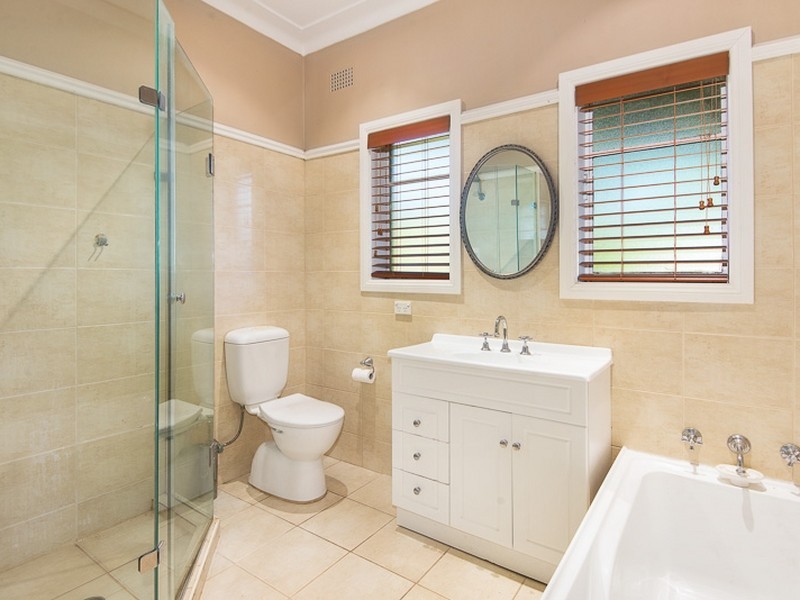 70 Catalpa Crescent, Turramurra NSW 2074