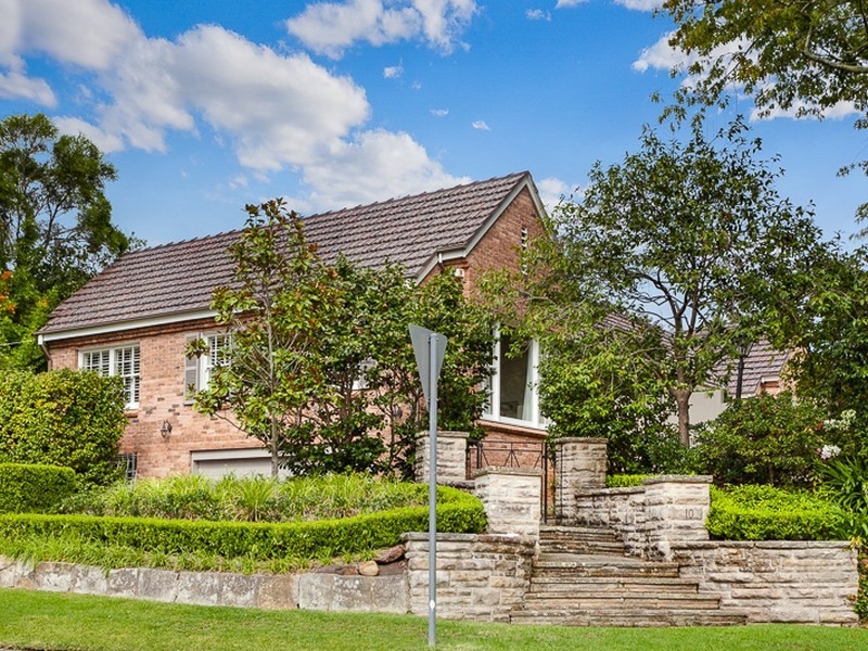 10 Bangalla Street, Warrawee NSW 2074