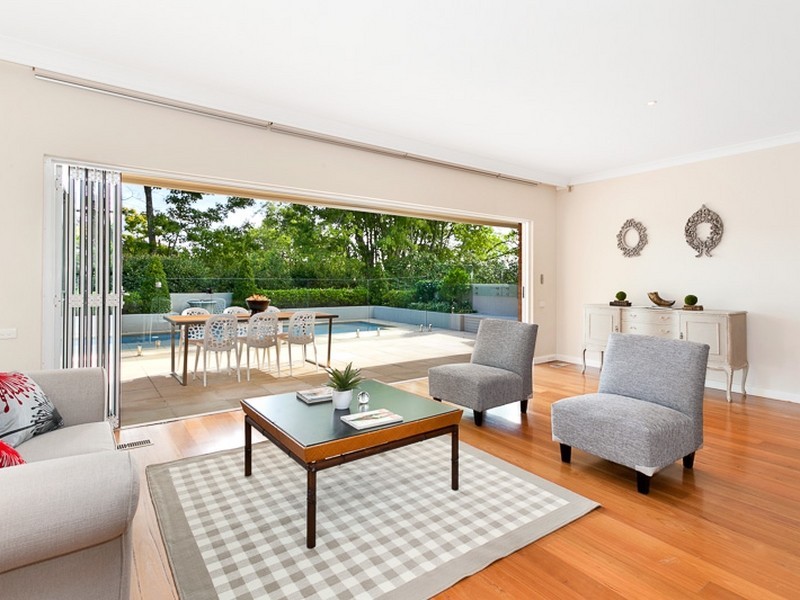 10 Bangalla Street, Warrawee NSW 2074