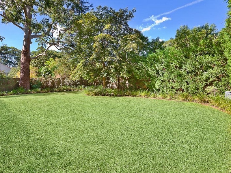 12 Mona Street, Wahroonga NSW 2076