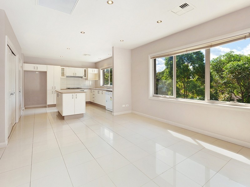 445 Penshurst Street, Roseville NSW 2069