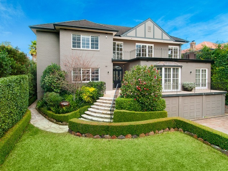 18 Hastings Road, Warrawee NSW 2074