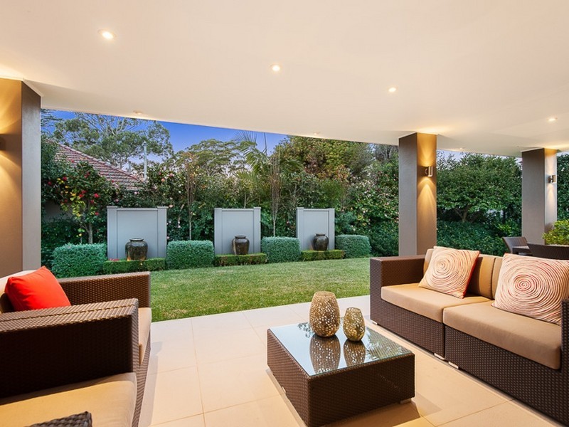 18 Hastings Road, Warrawee NSW 2074