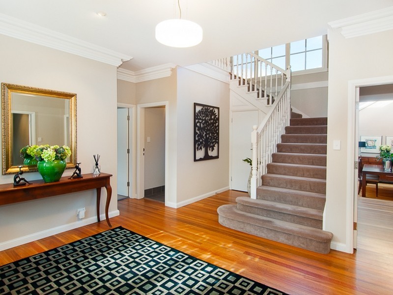 18 Hastings Road, Warrawee NSW 2074