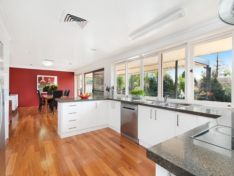 8 Florey Avenue, Pymble NSW 2073