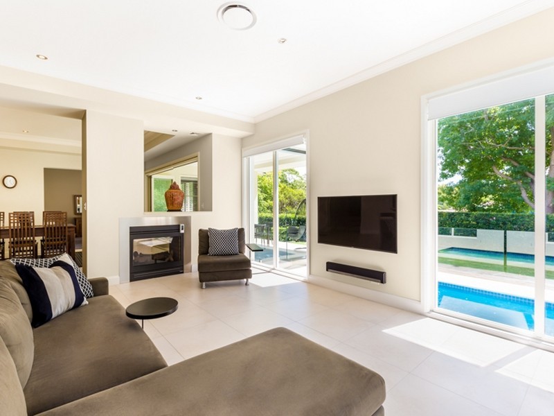 2 Avalon Street, Turramurra NSW 2074