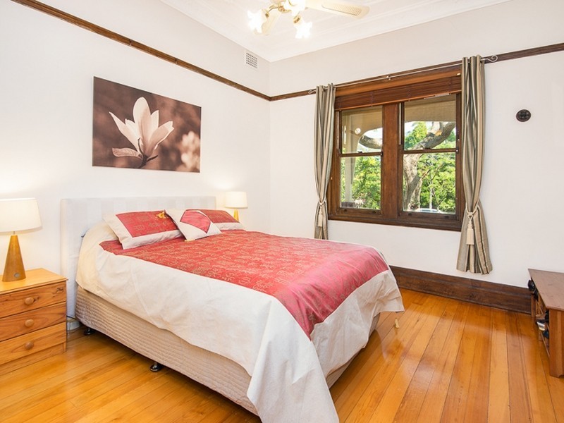 18 Balmoral Street, Waitara NSW 2077