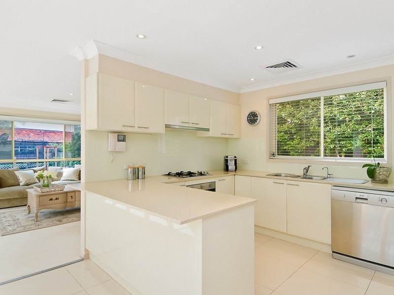 11 Nithdale Street, Pymble NSW 2073