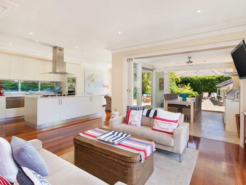 8 Selwyn Street, Pymble NSW 2073