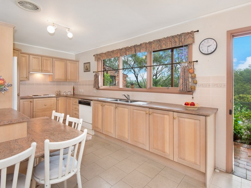 9 Ravenhill Road, Turramurra NSW 2074