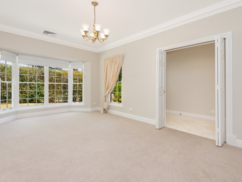 24 Illoura Lane, Wahroonga NSW 2076