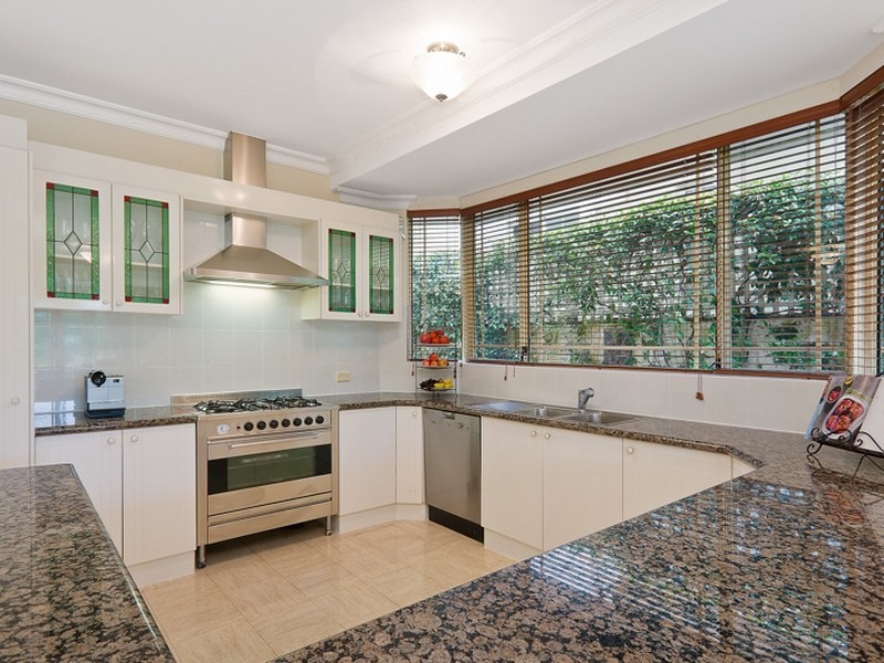 13 Chilton Parade, Warrawee NSW 2074