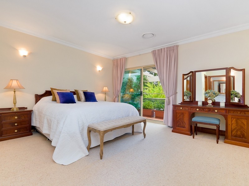 13 Chilton Parade, Warrawee NSW 2074